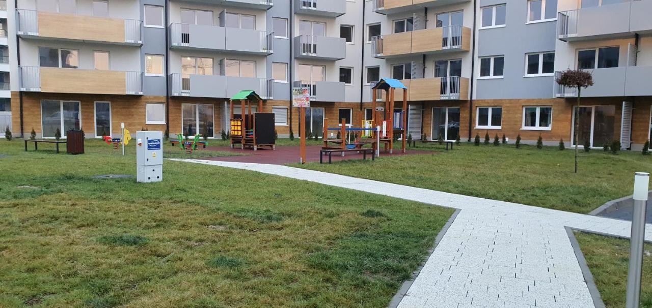 Seven Days, 2 Pokoje, Garaz W Cenie Βρότσλαβ Εξωτερικό φωτογραφία